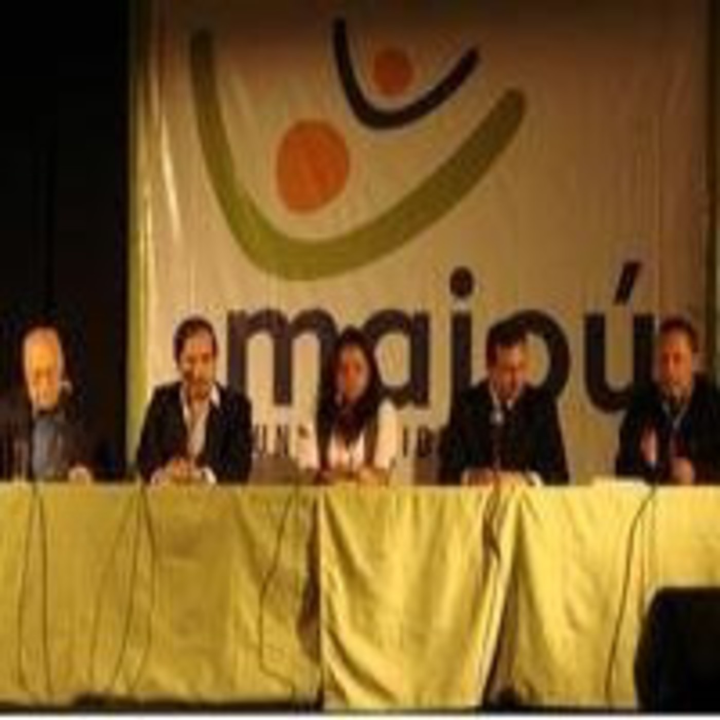 Entrevistas, debates, etc.