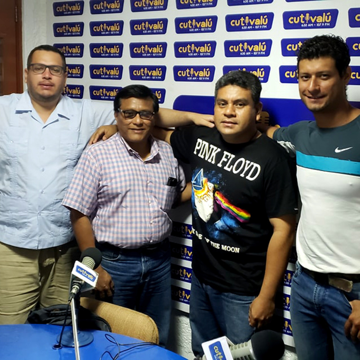 Normalmente Diferentes