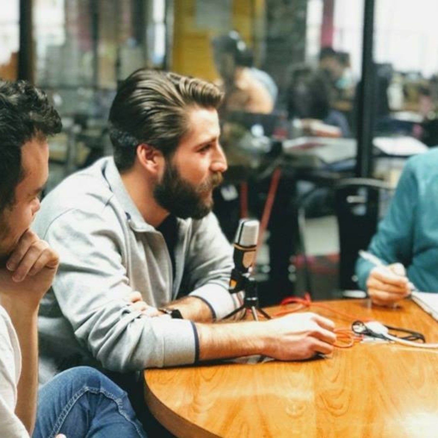 Axend, marketplace de inversiones alternativas, con Quetzal Montes y Juan Pablo Chávez.