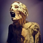 Voces del Misterio: LAS MOMIAS OLVIDADAS, con Esther Núñez