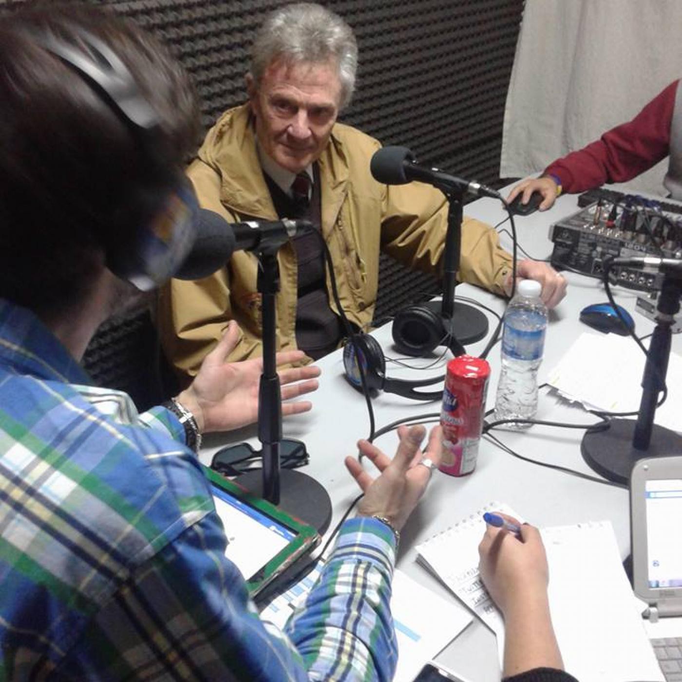 InfoCanayaRadio