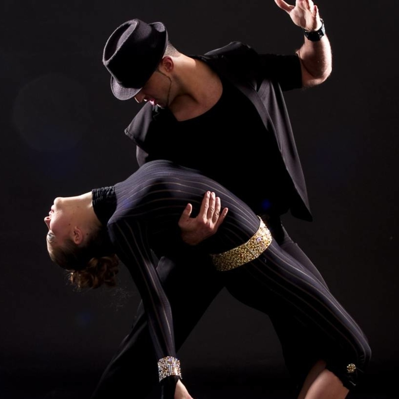 Bachateando con Latinarias