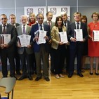 Entrega de los certificados del sello de calidad en edición académica CEA-APQ