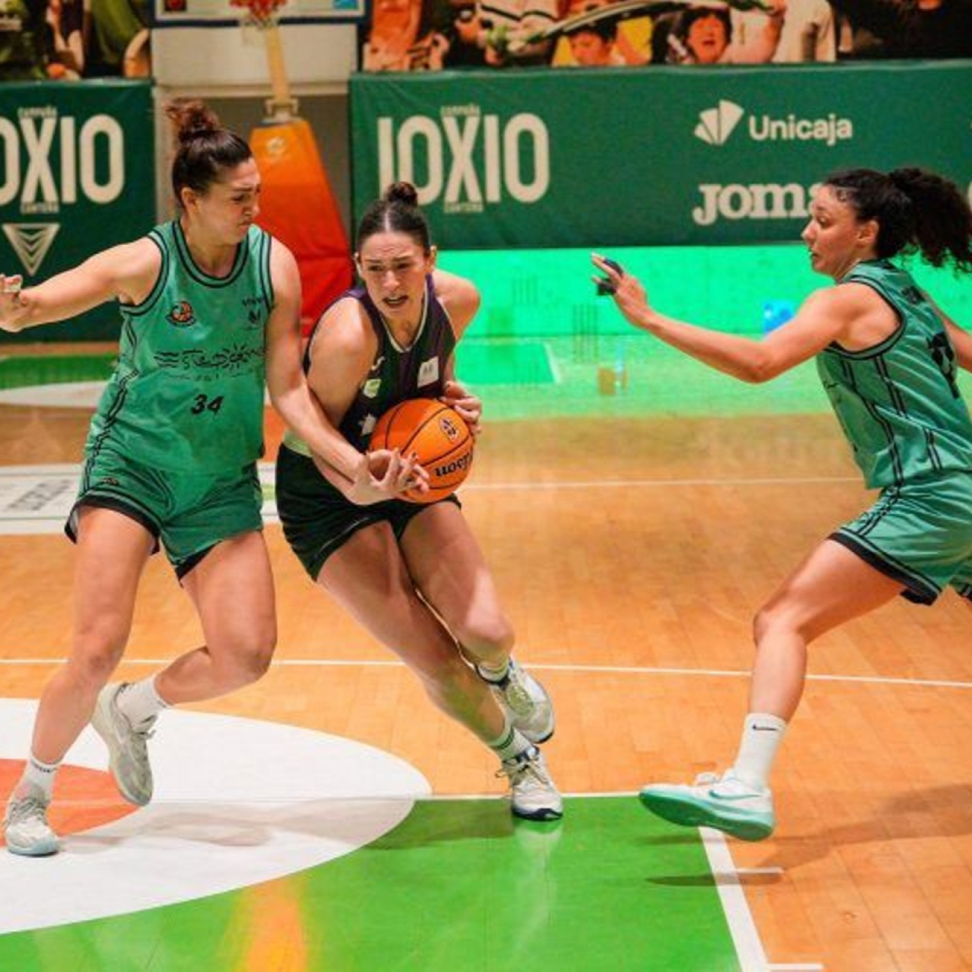 Al Ritmo del Aro Baloncesto Femenino