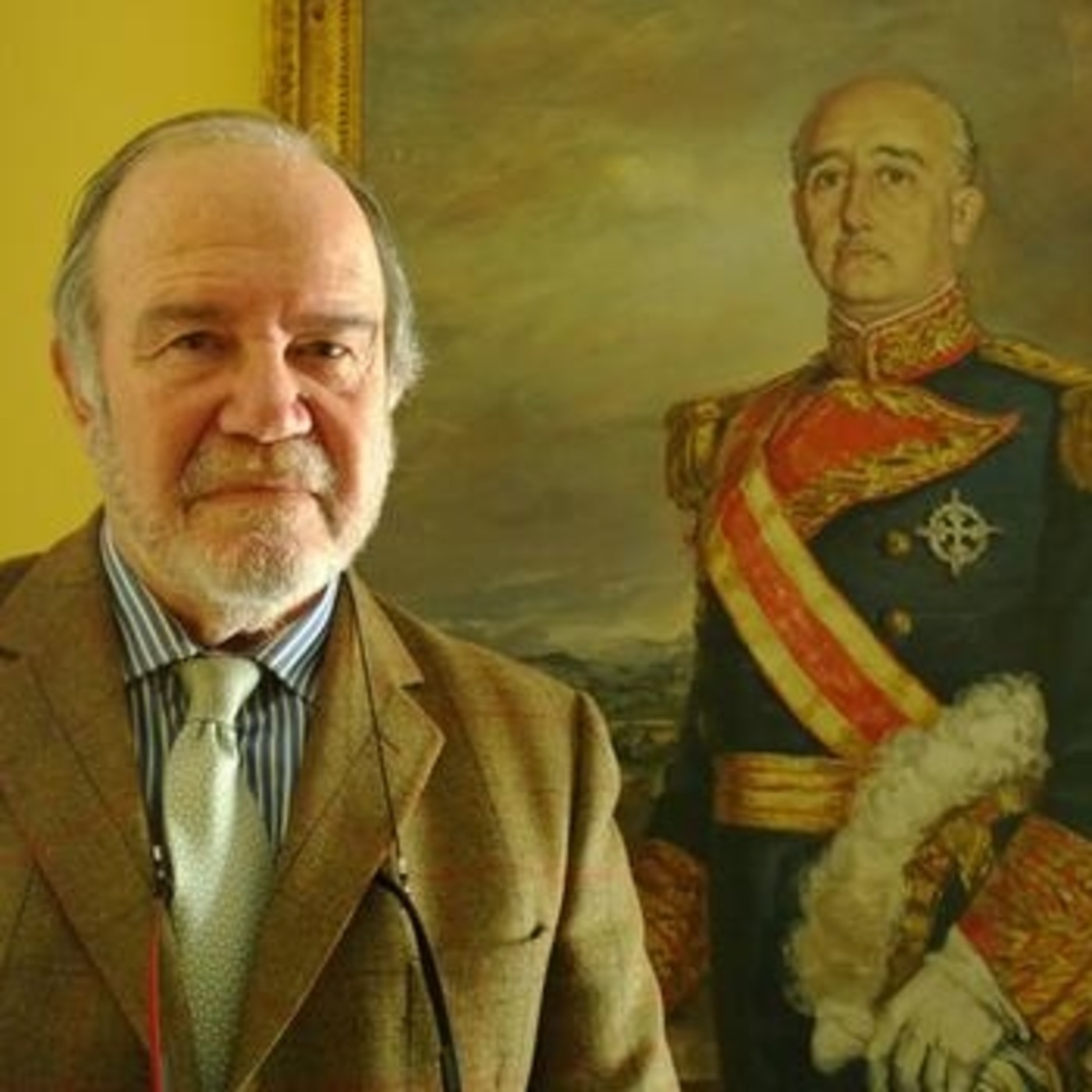 Entrevista al Presidente de la Fundación Francisco Franco, el General de División Juan Chicharro episode artwork