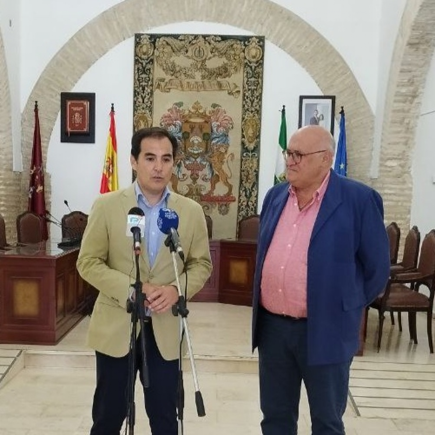 R.prensa visita a La Rambla de José A. Nieto (consejero de Justicia, Admon. Local y Función Pública de la J.A.) 22-5-23 episode artwork