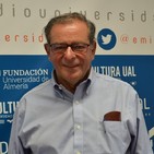 Entrevistando al directivo y escritor Julián Gutierrez Conde