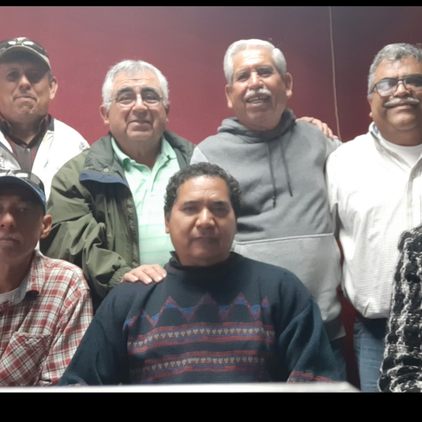 RADIO CON GRIS PEREZ