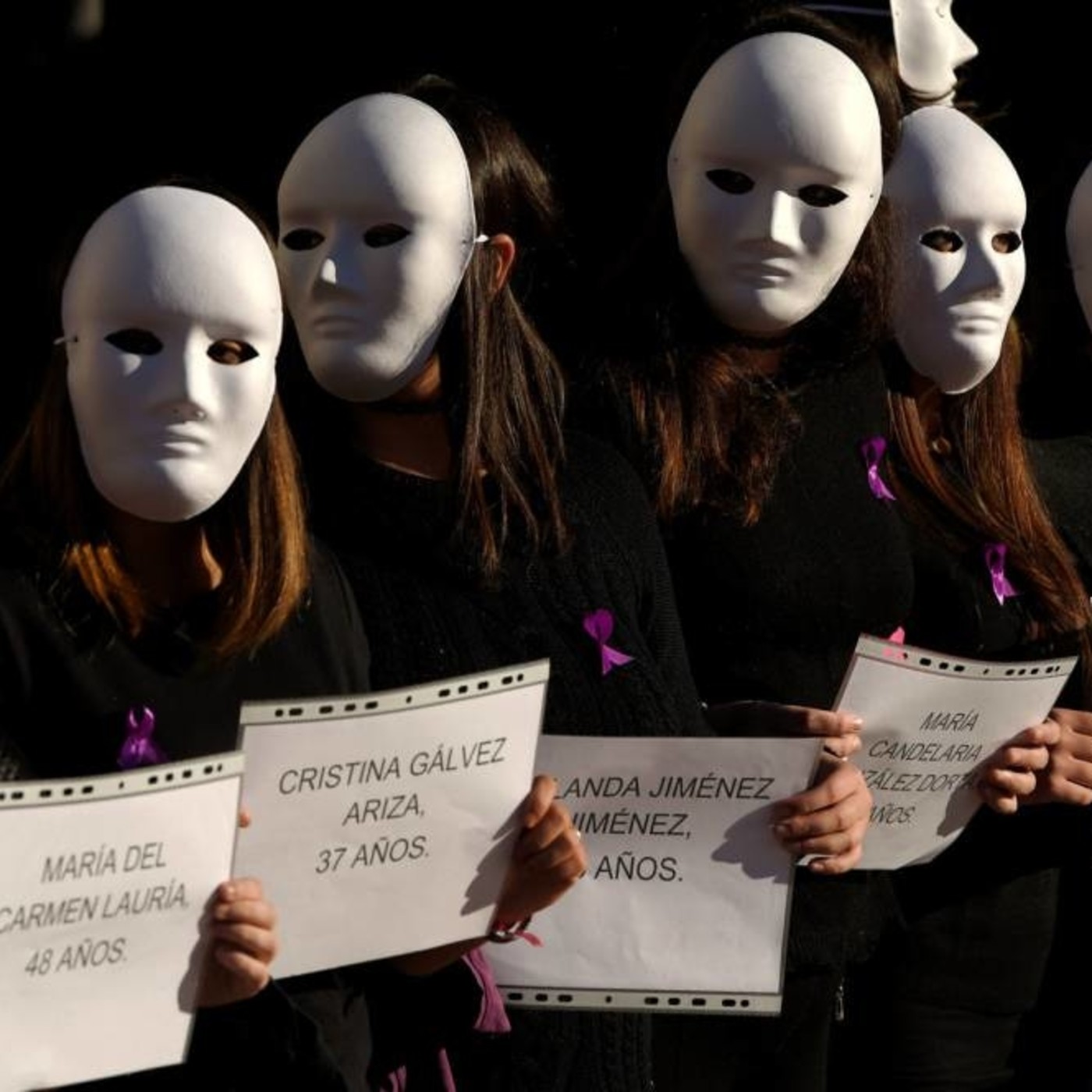 Algo pasa con Miguel