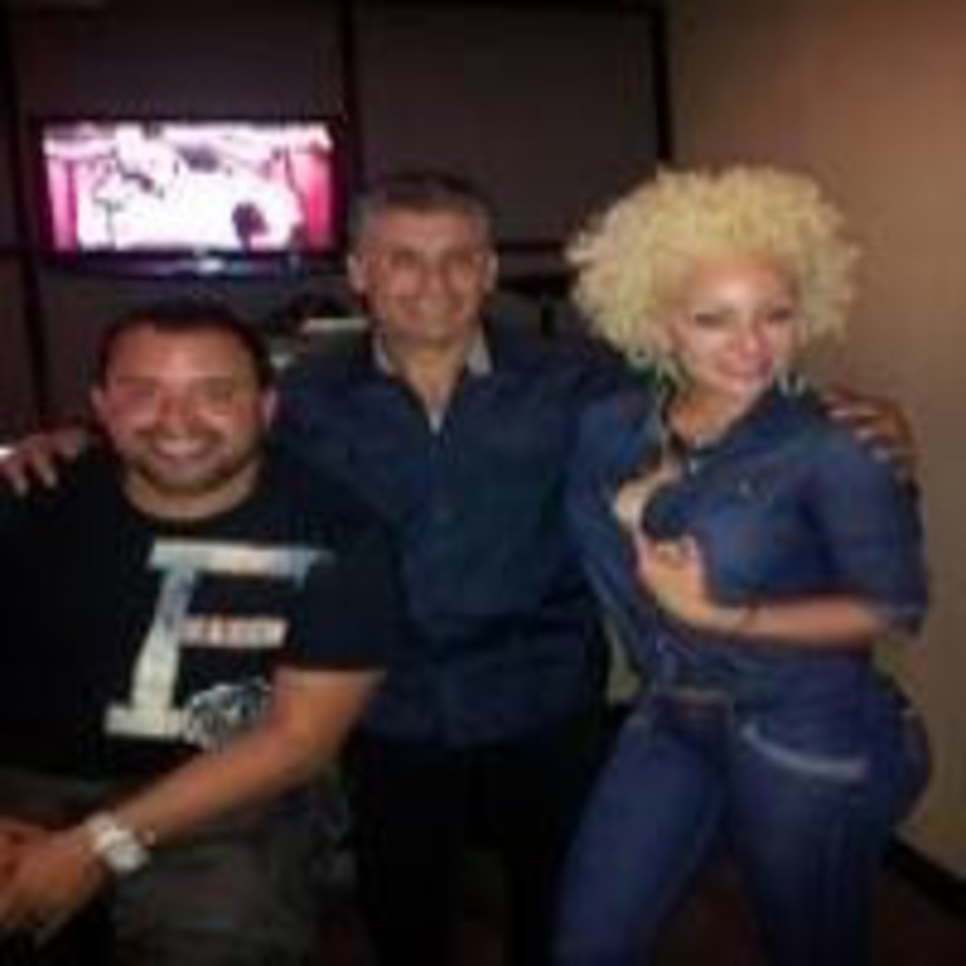 Andrew Alvarez - Entrevistas y Programas Pasados