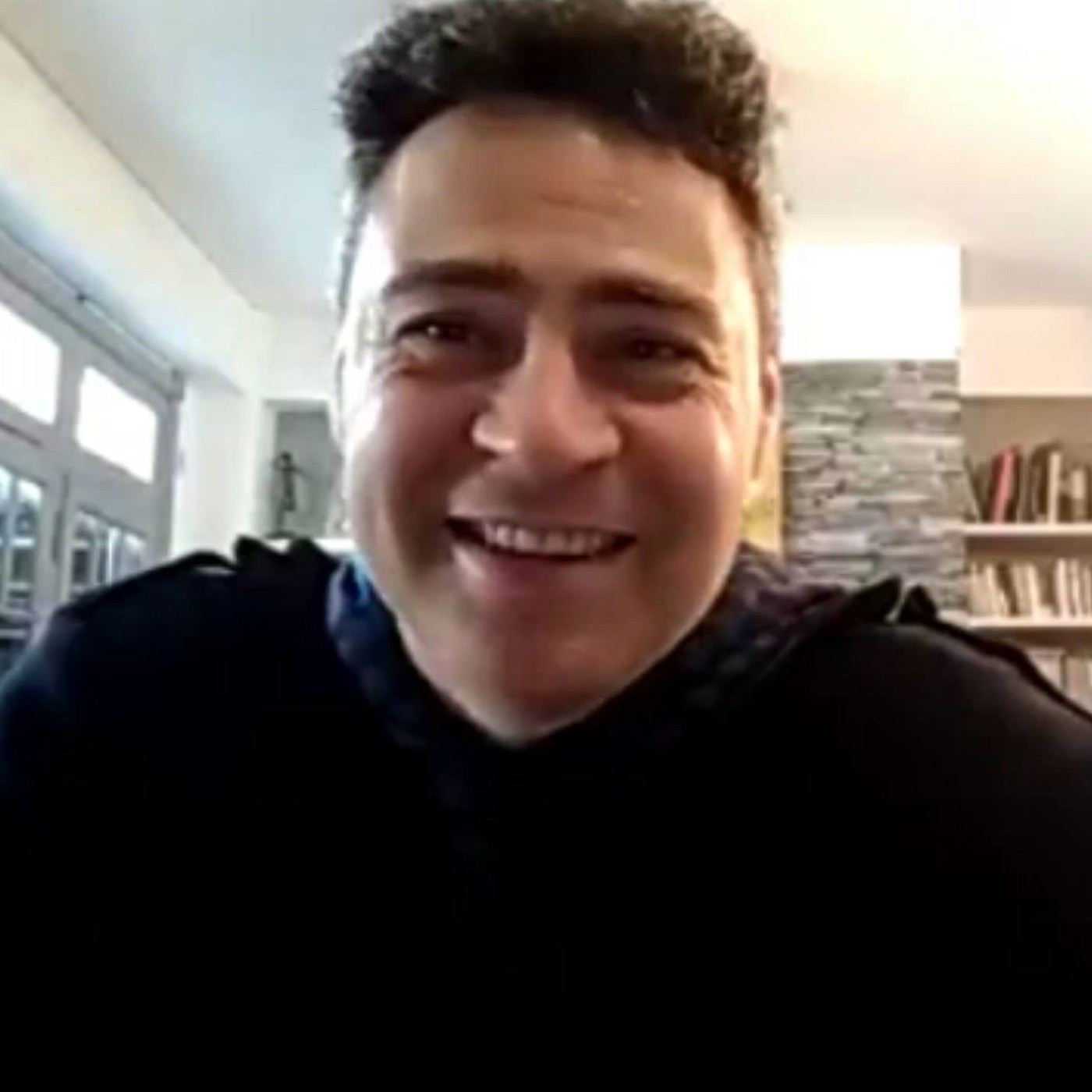 Entrevista con el ex bailarín Iñaki Urlezaga en "Voces y memorias"