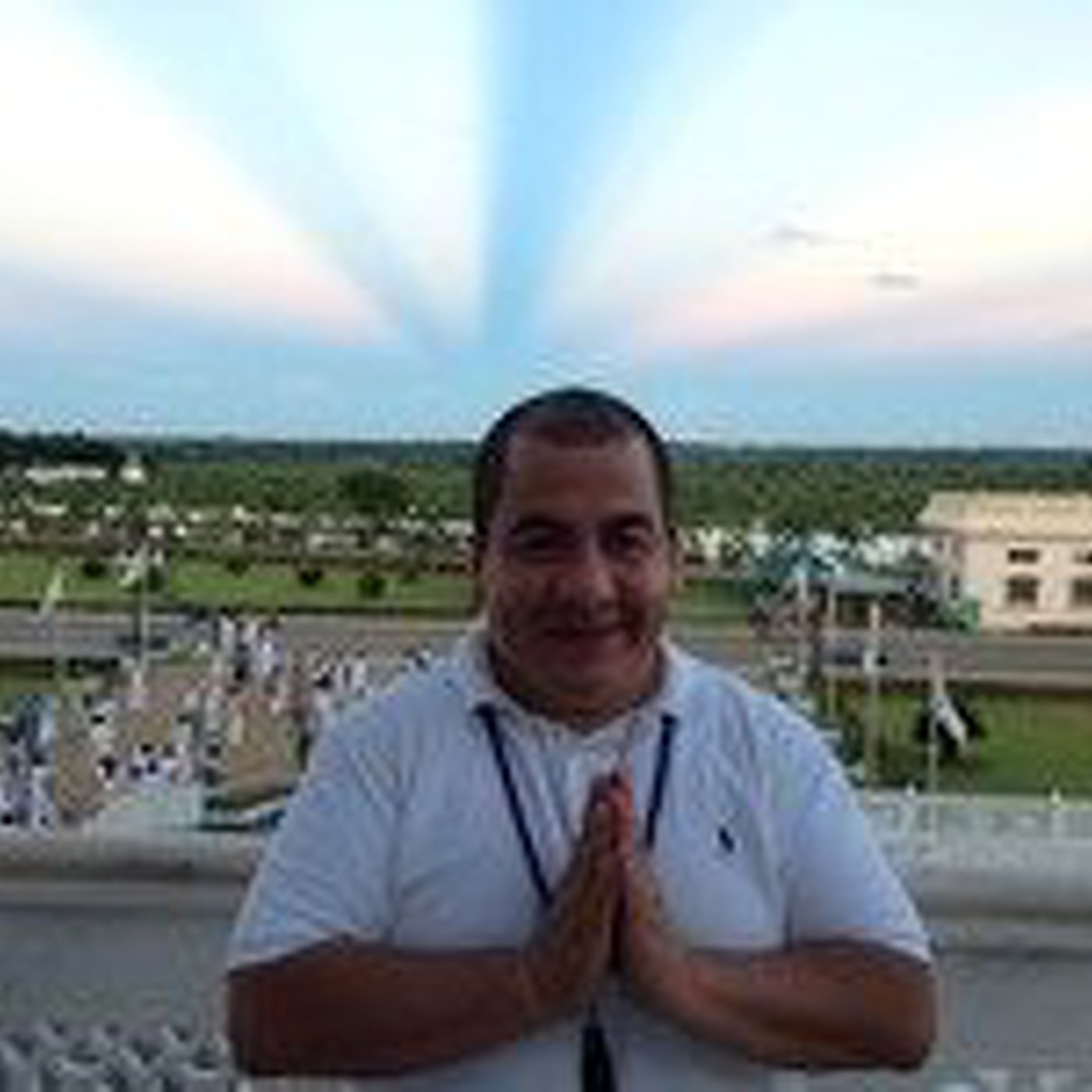 [Eskucha_radio][Universo_Infinito][Gabo C.R.]