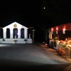 La Noche del Al-Qázeres. Reportaje.