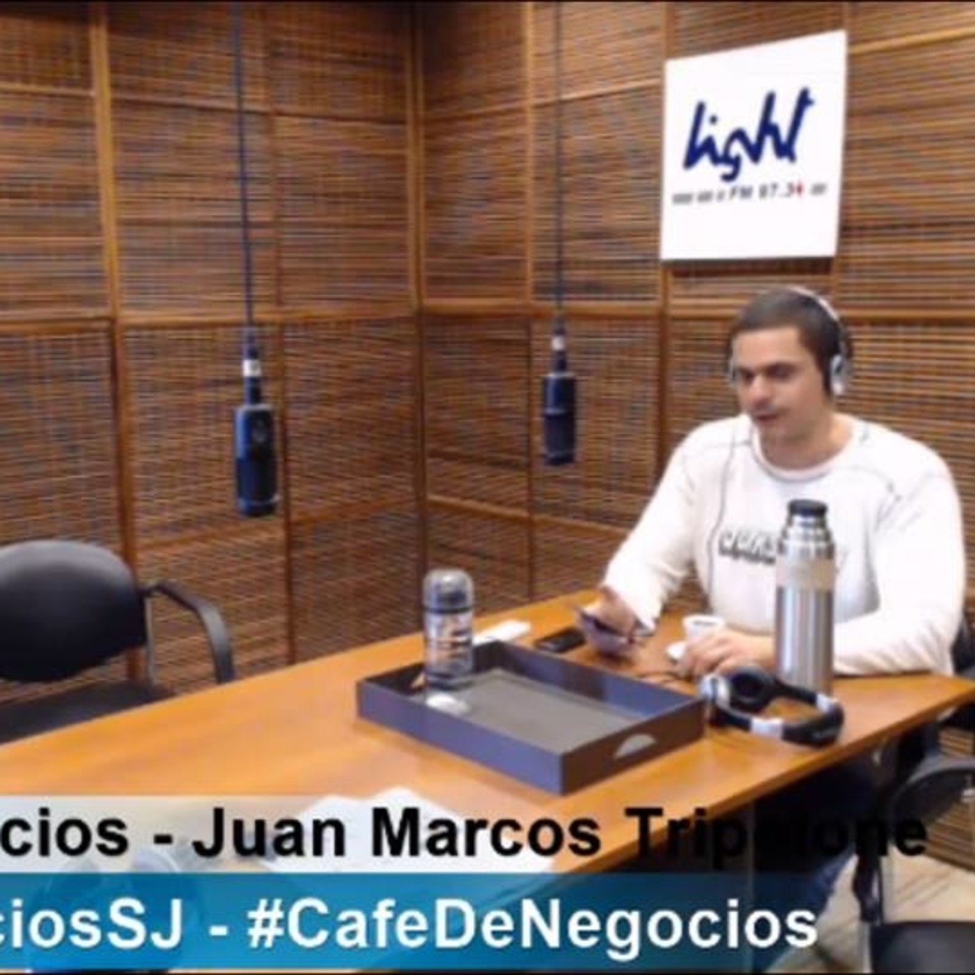 Café de Negocios