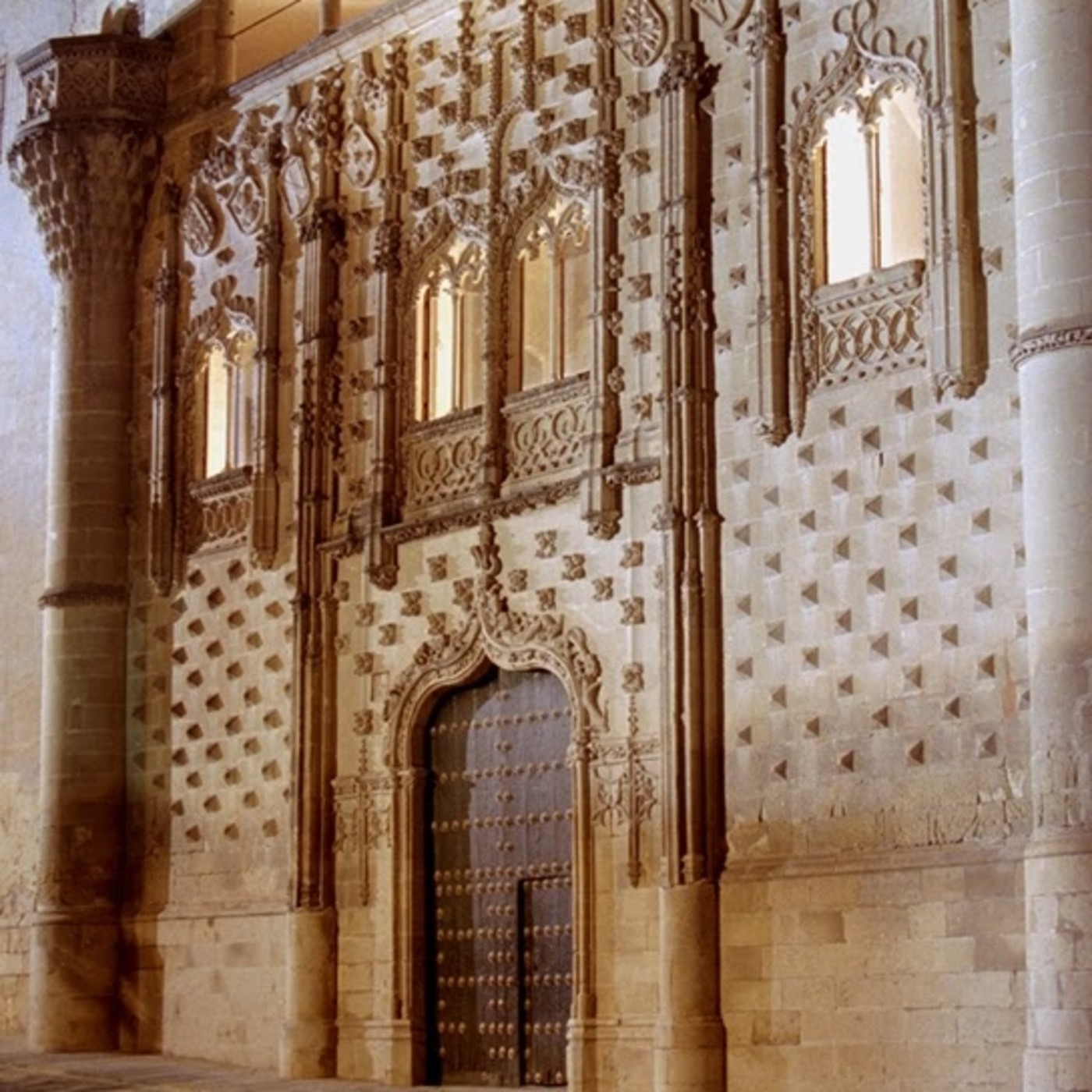 GUIA DE BAEZA. HOTEL PUERTA DE LA LUNA