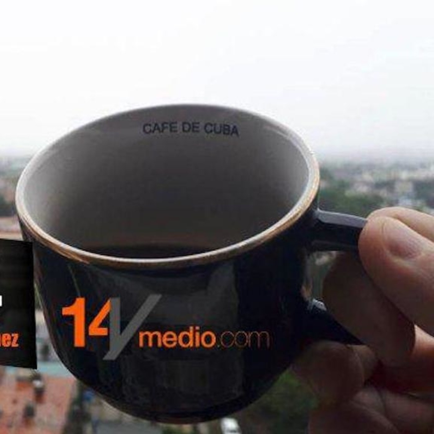 Cafecito informativo sobre Cuba por Yoani Sánchez