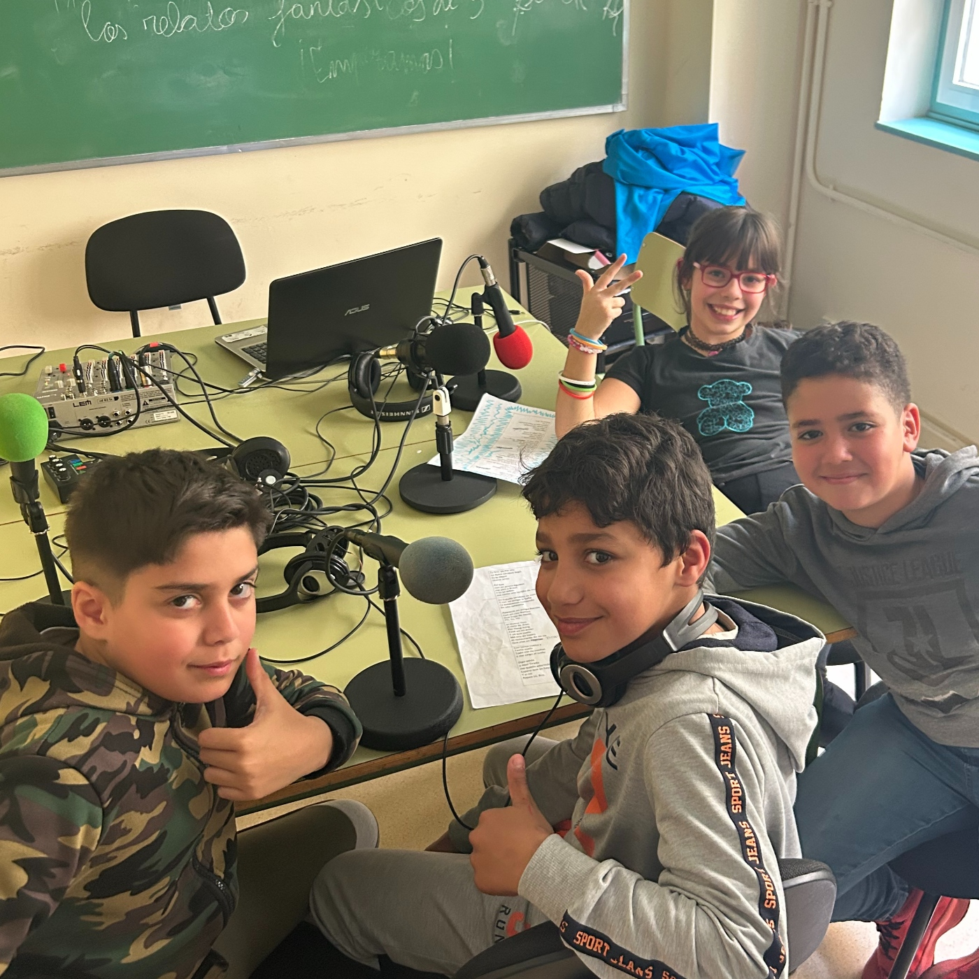 LAS DELICIAS DE LA RADIO