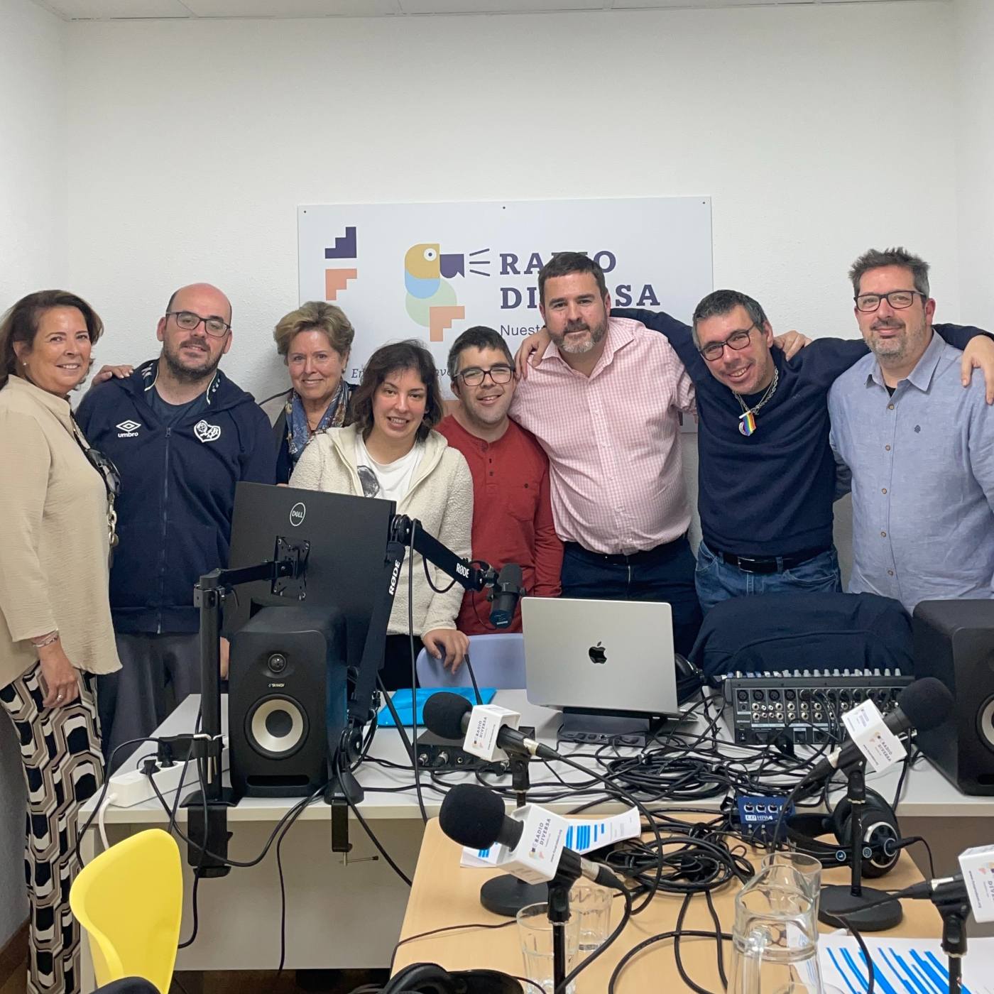RADIO DIVERSA