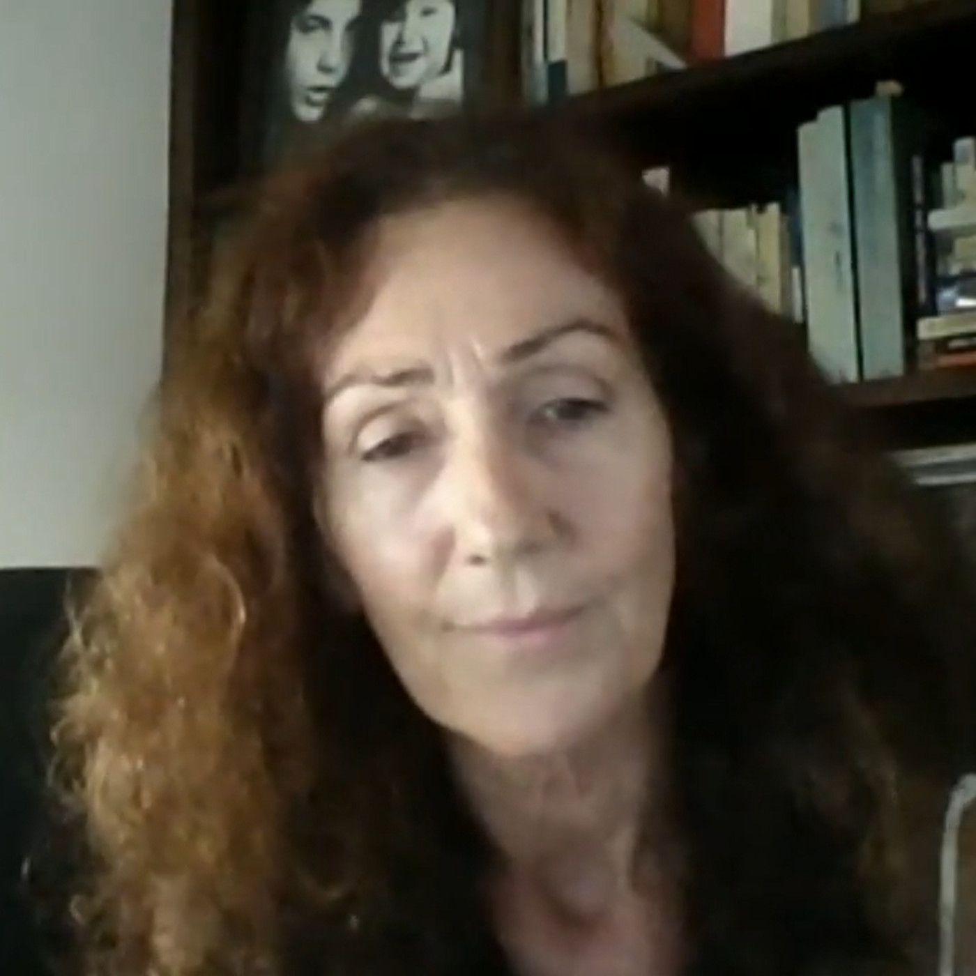 Entrevista con la cantante Silvia Iriondo en "Letras y corcheas" episode artwork