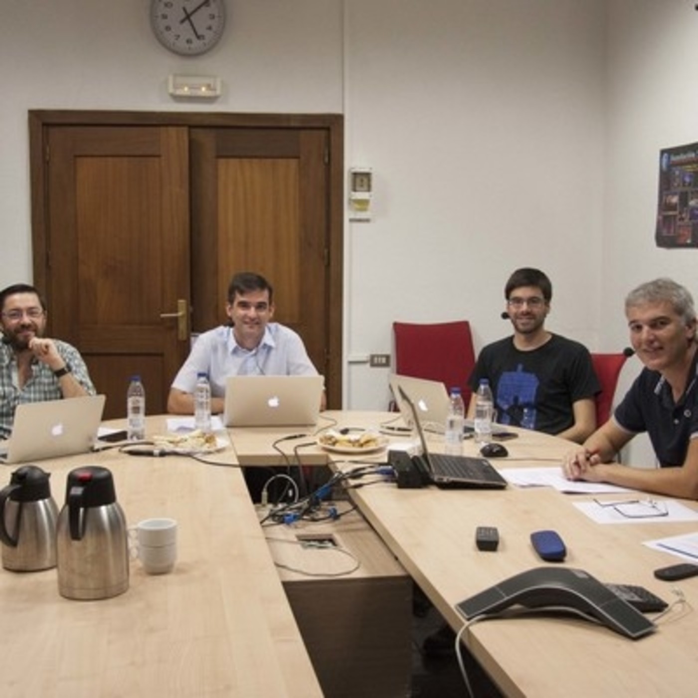 Ep134: Cosmología; Ondas Gravitacionales, Energía Oscura y Teorías Alternativas; El Futuro del Sol; ¿Exoasteroide?