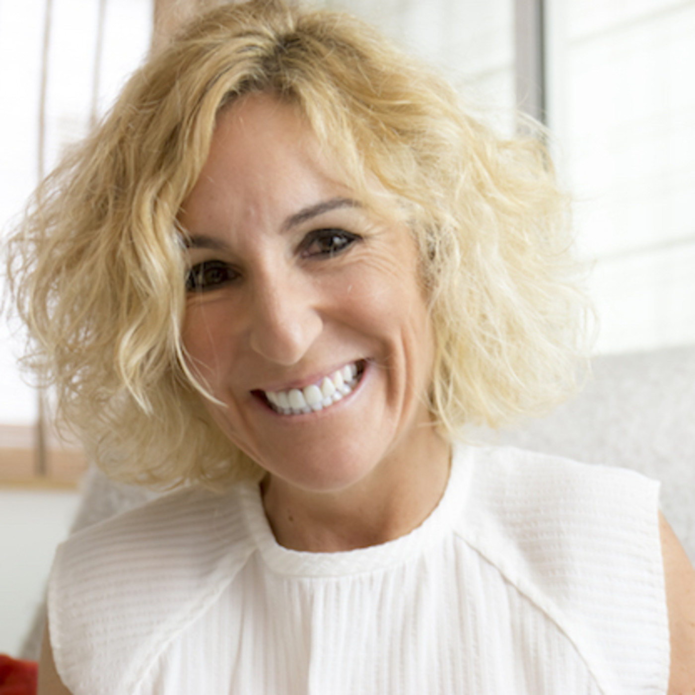 May Morón- Coaching nutricional-emocional-hábitos