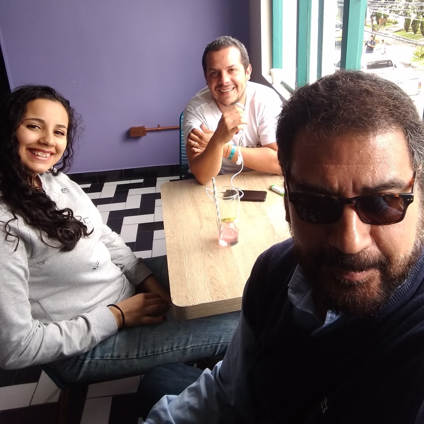 De Vinos por el Mundo con Miguel Ángel Cruañas