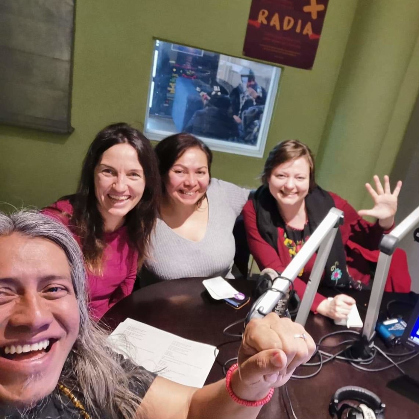 y sigue la mata dando radio