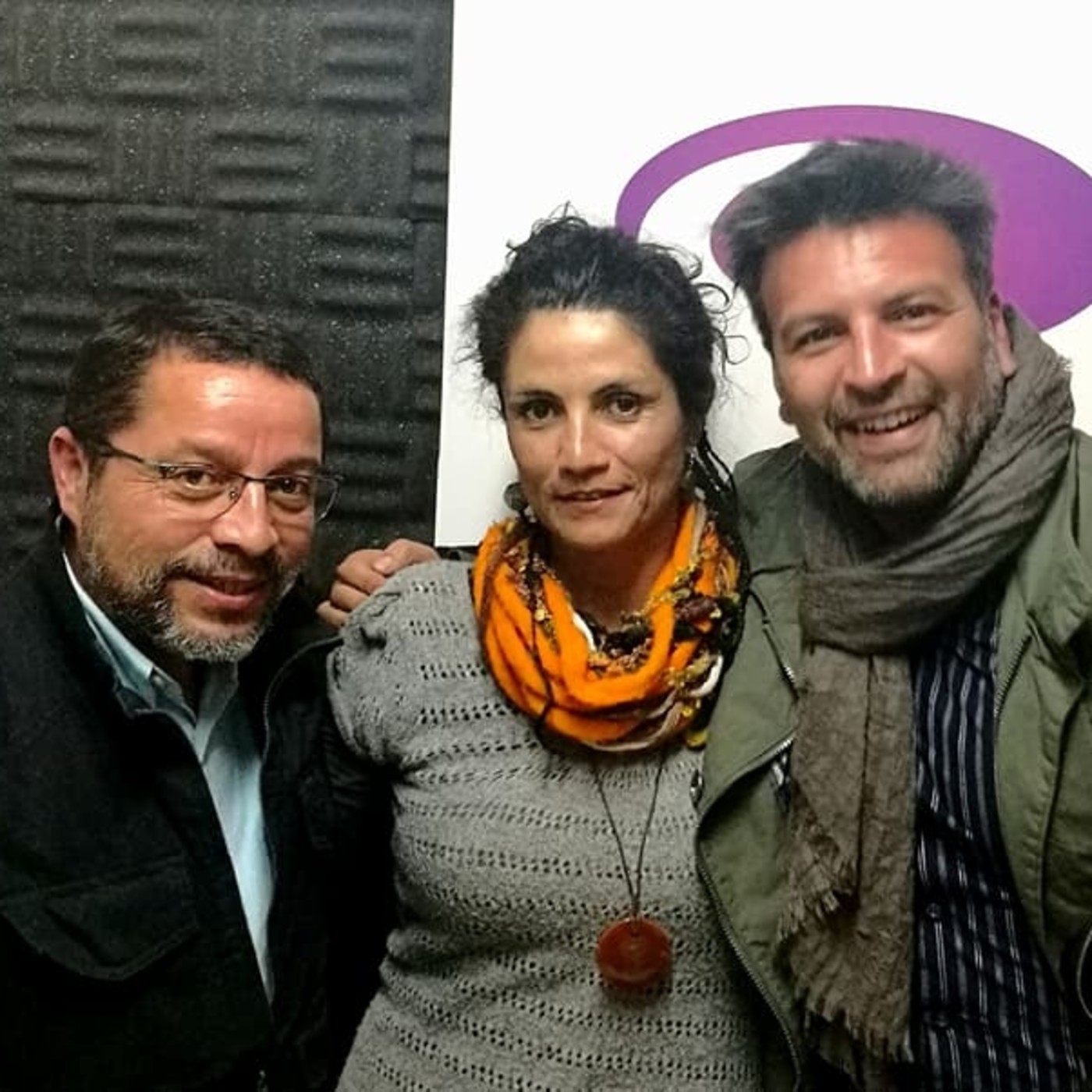 te invito a escuchar aquí!