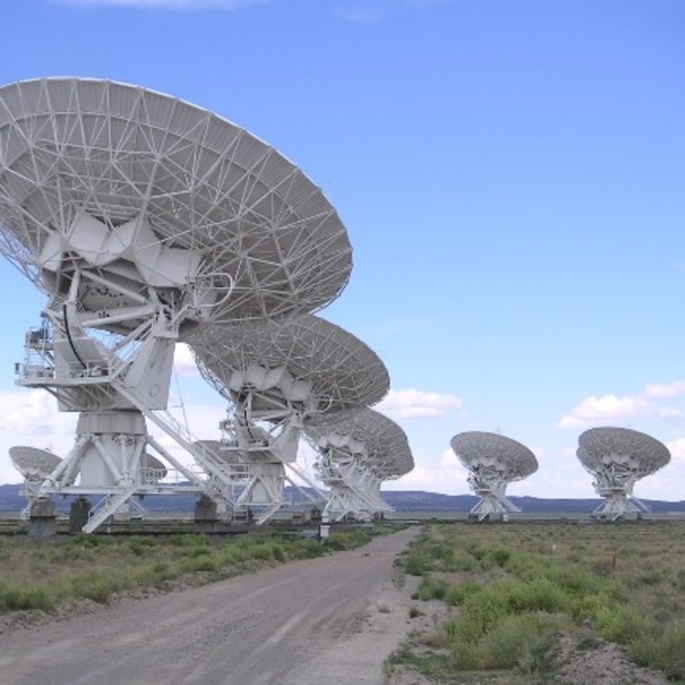 Aparici en Órbita s02e21: Comunicarse con los extraterrestres mediante ondas de radio, con Héctor Socas