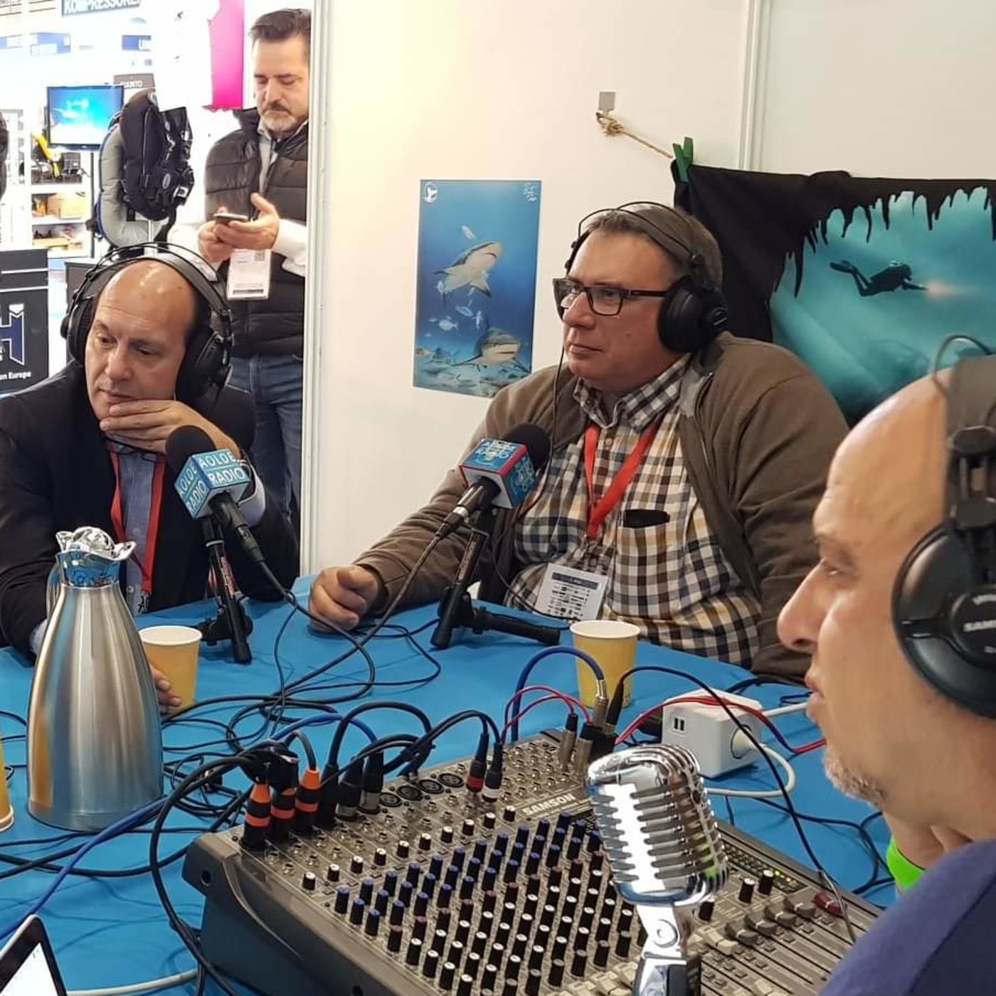 Al otro lado del espejo - Materia reservada