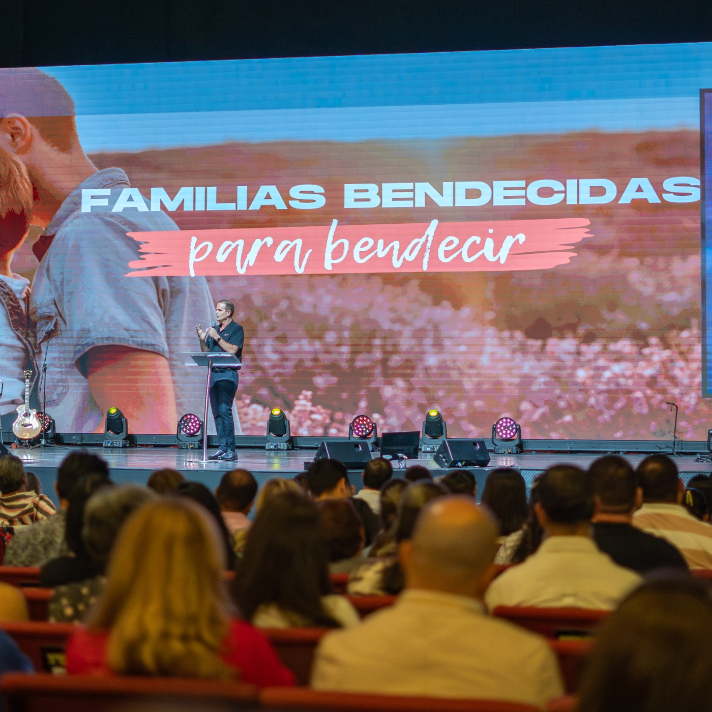 Pr. Carlos De la Sobera | Familias Bendecidas ❤️ | 13-04-2025 episode artwork