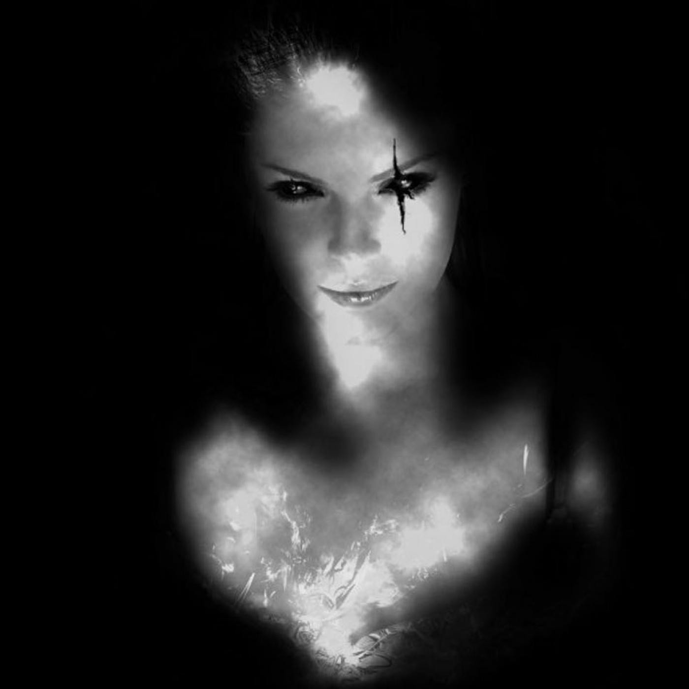 NUBE DE MARÍA en la Radio