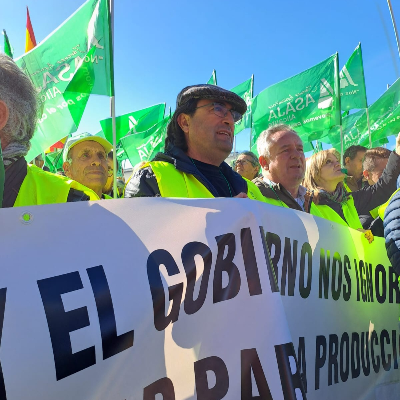 Es La Mañana De Elche y Comarca