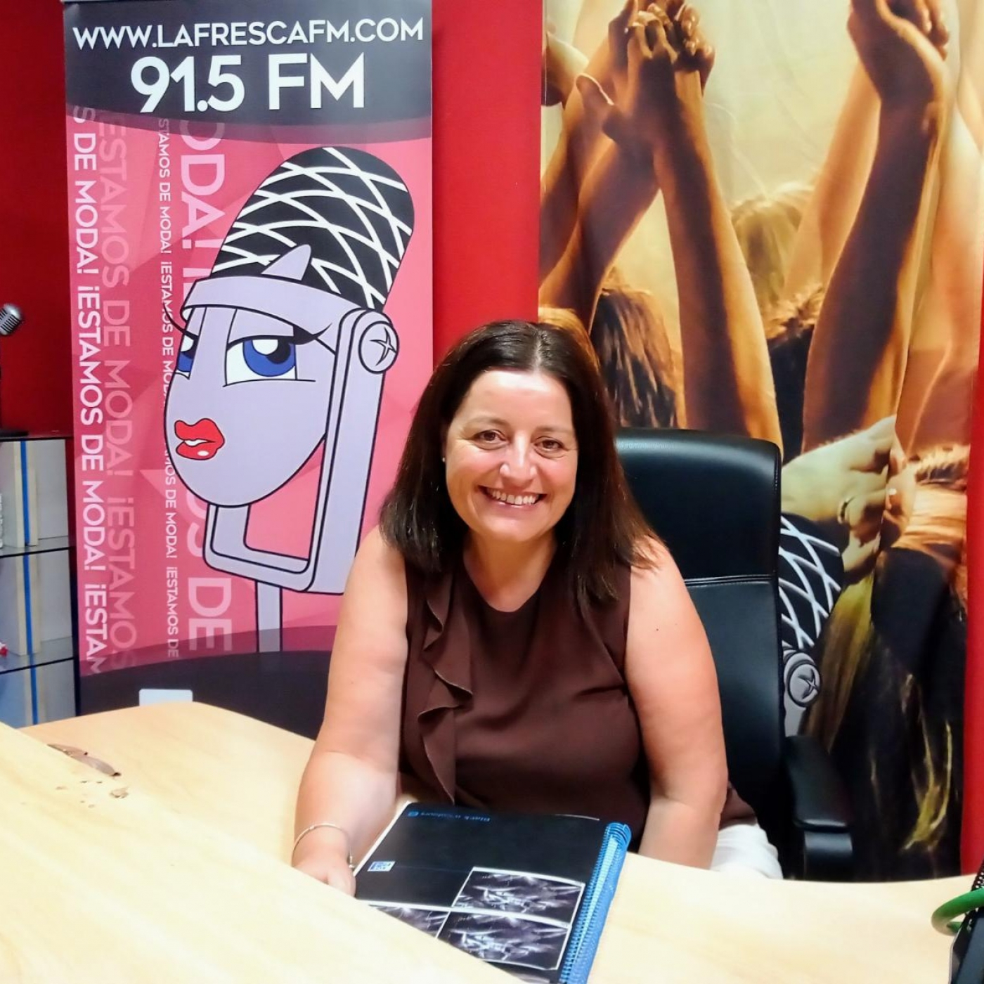 Entrevista Humi Guill, alcaldesa de Onil 25,7,22 - laFRESCA episode artwork
