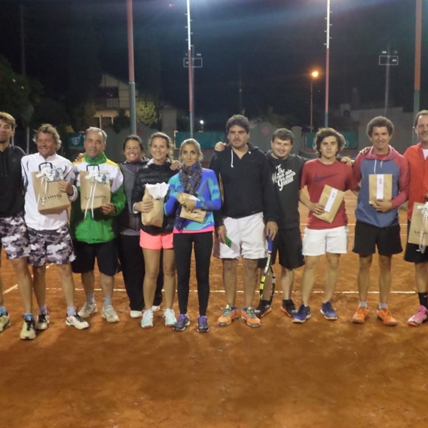 Tenis Tres Arroyos (www.tenistresarroyos.com)