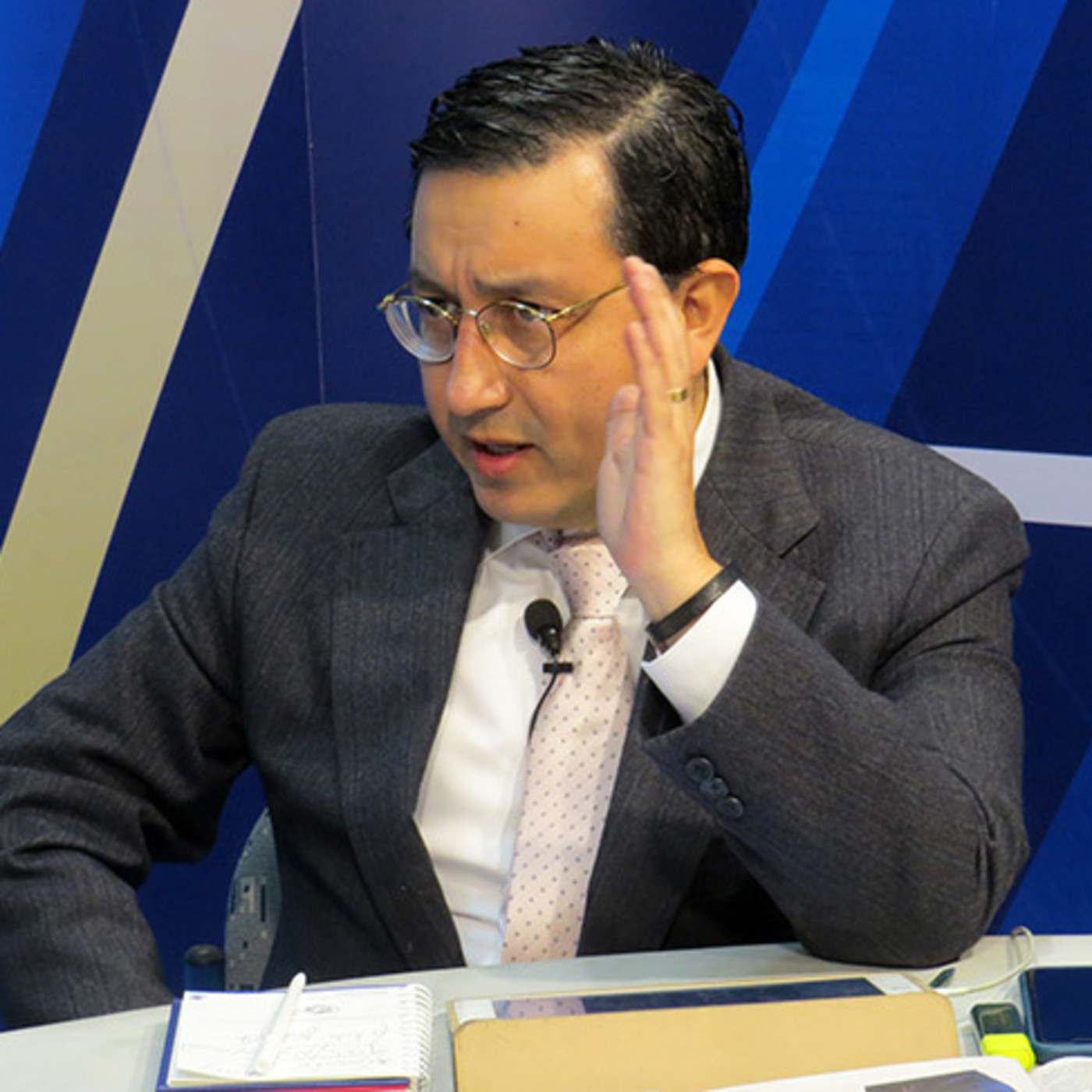 Glatzer Tuesta – Editorial 09 de enero del 2020 episode artwork