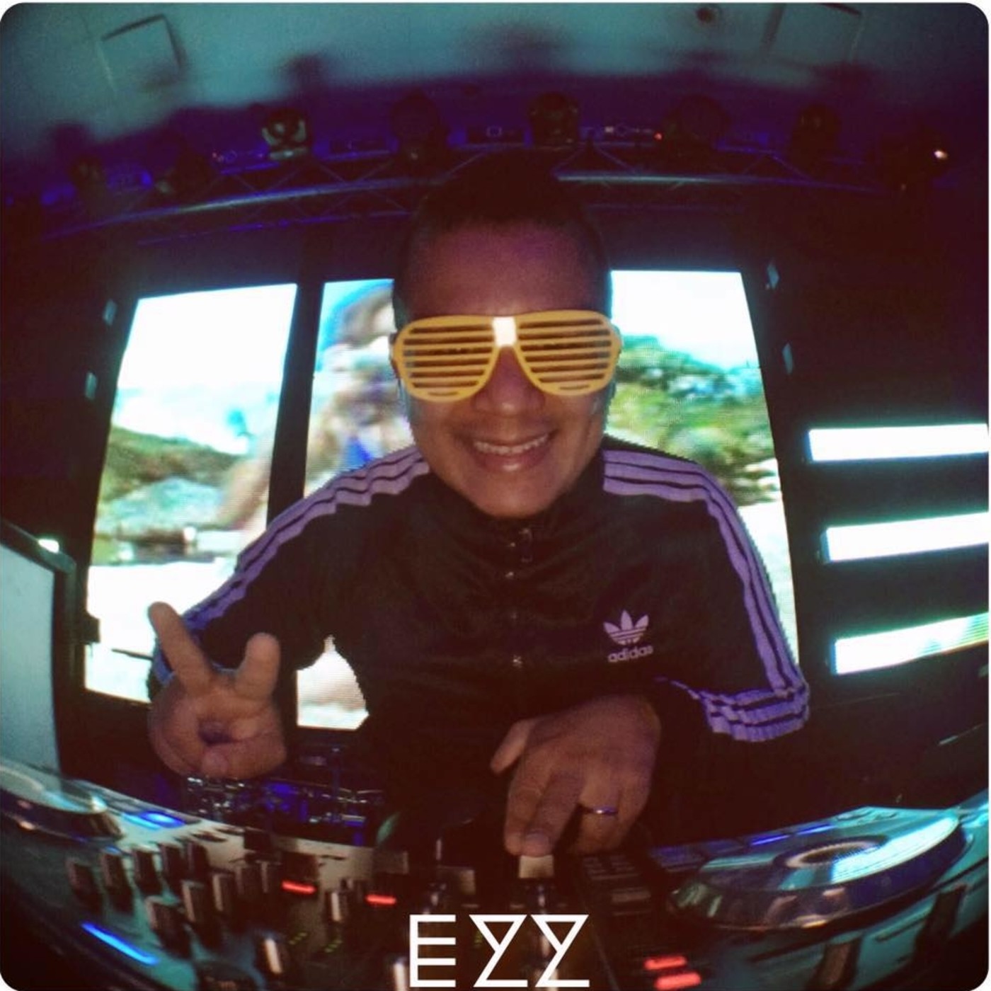 Jerry Ezz Fiesta