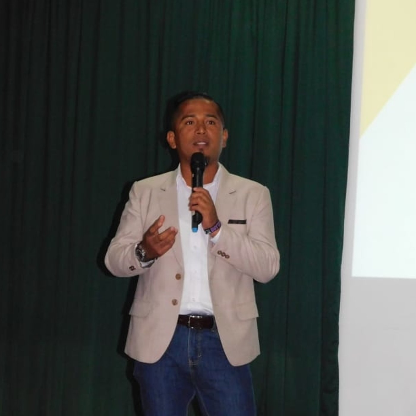 LIDERAZGO FUXION CHINCHA