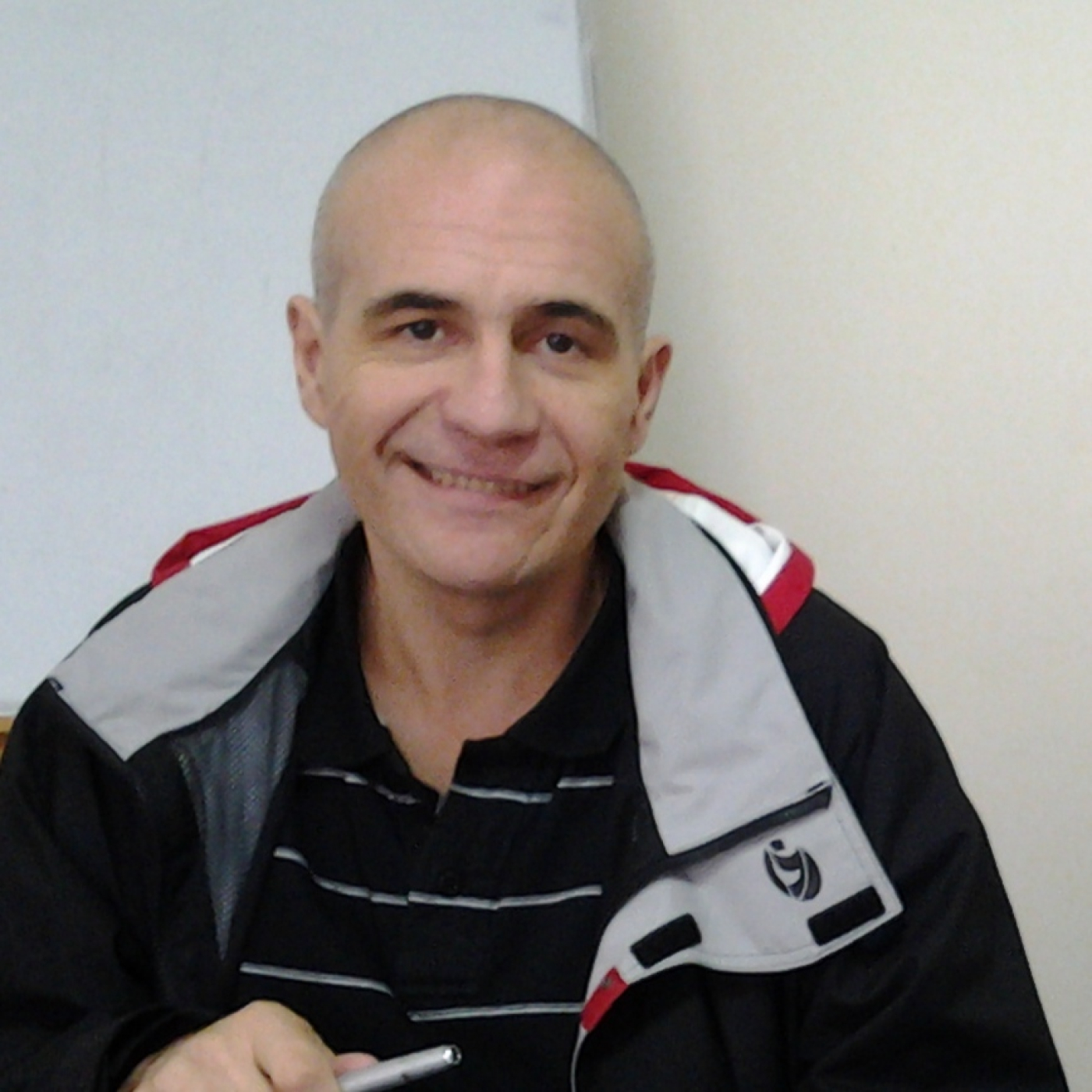 Juan Basoa: "Gustaríanos que os mozos deixasen as redes nas que se sinten envoltos e coñecesen a realidade de Deus" episode artwork
