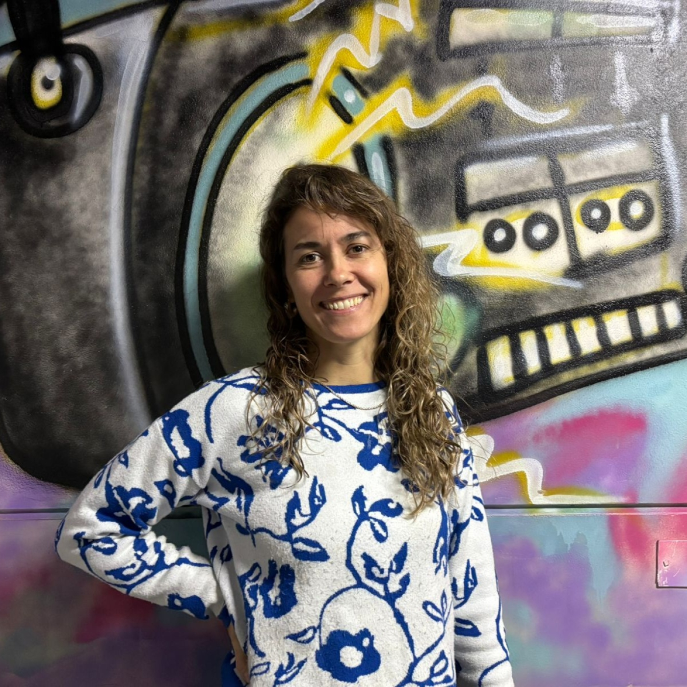 En Avenidas / Victoria Ennis / Conversatorio sobre desinformación y salud pública episode artwork