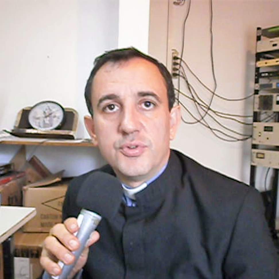 Padre Rodrigo Aguilar-sacerdote misionero - Música y Personajes - Podcast  en iVoox