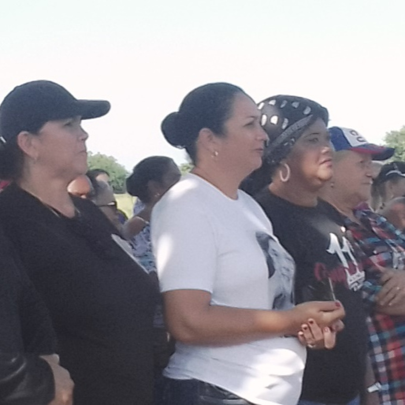 Reconocen protagonismo de mujeres cienfuegueras en 64 aniversarios de la FMC