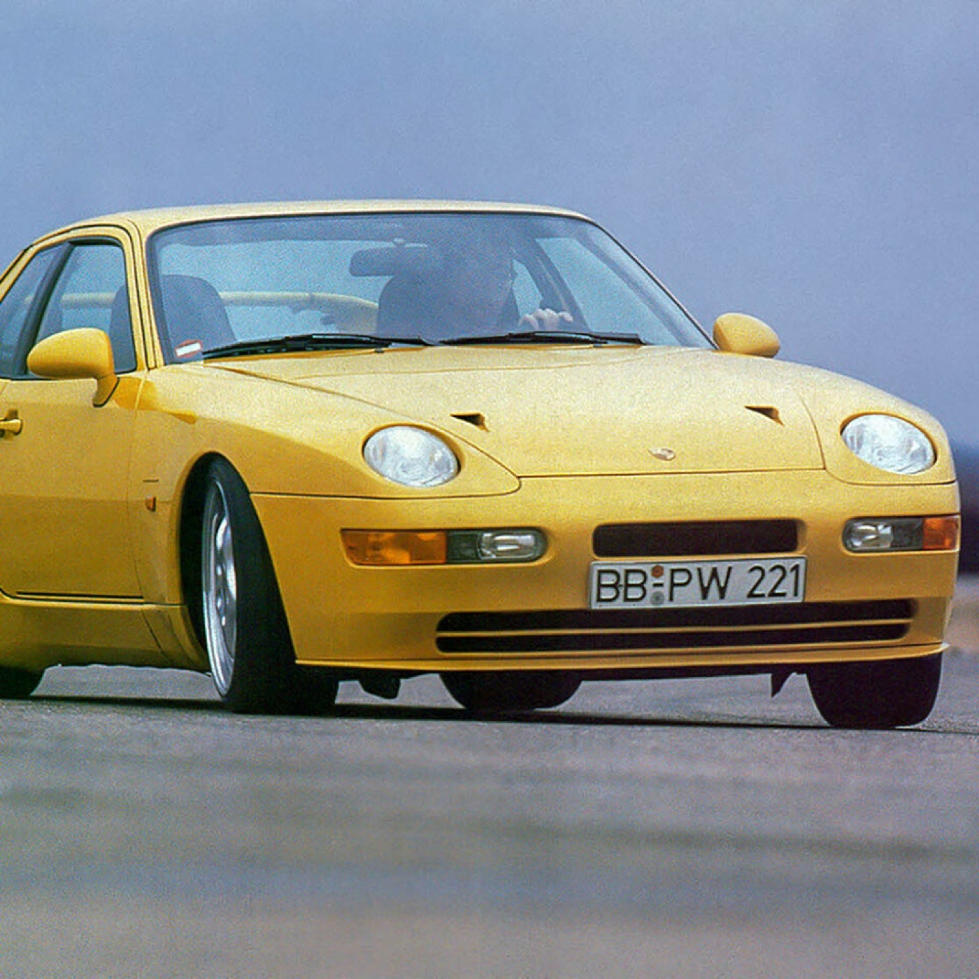 Honda NSX, Mazda RX7, Mitsubishi 3000 GT y Porsche 968: Comparativa Coches Clásicos