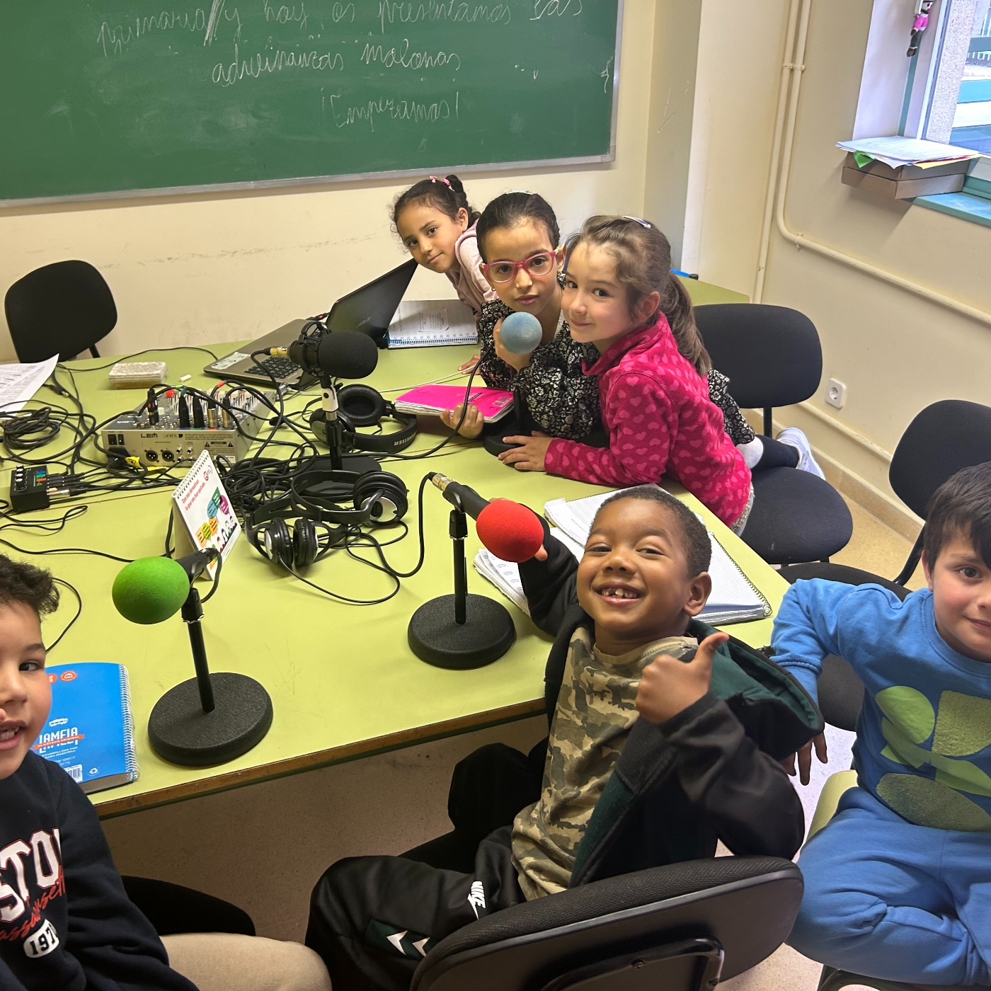 LAS DELICIAS DE LA RADIO