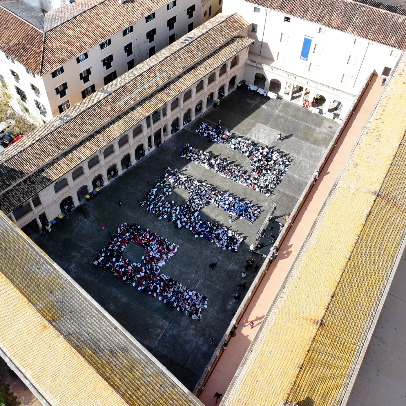 4cc124a43383370213c02d9bf75474f5 XXL esRadio Baleares