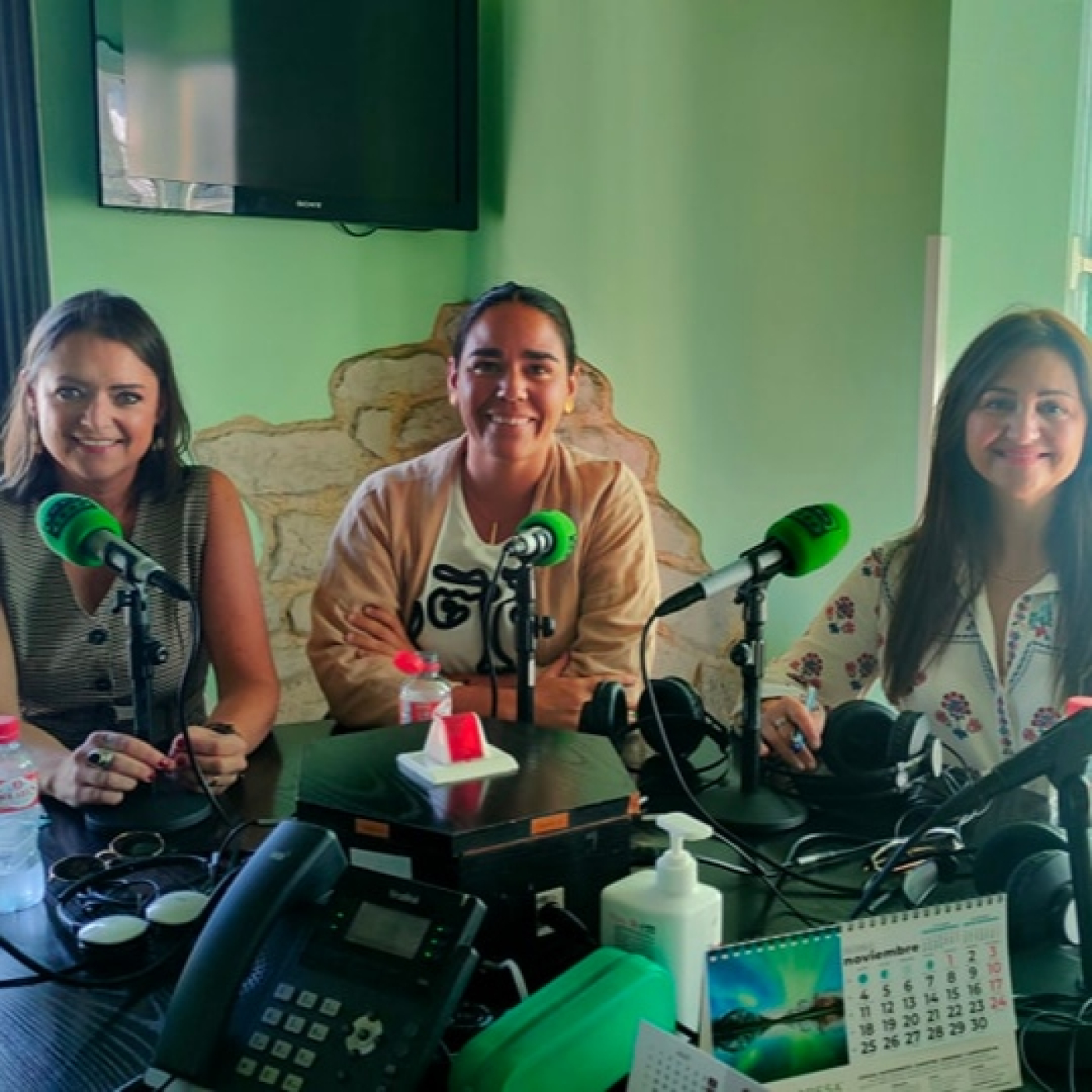 Charla sobre salud mental. episode artwork