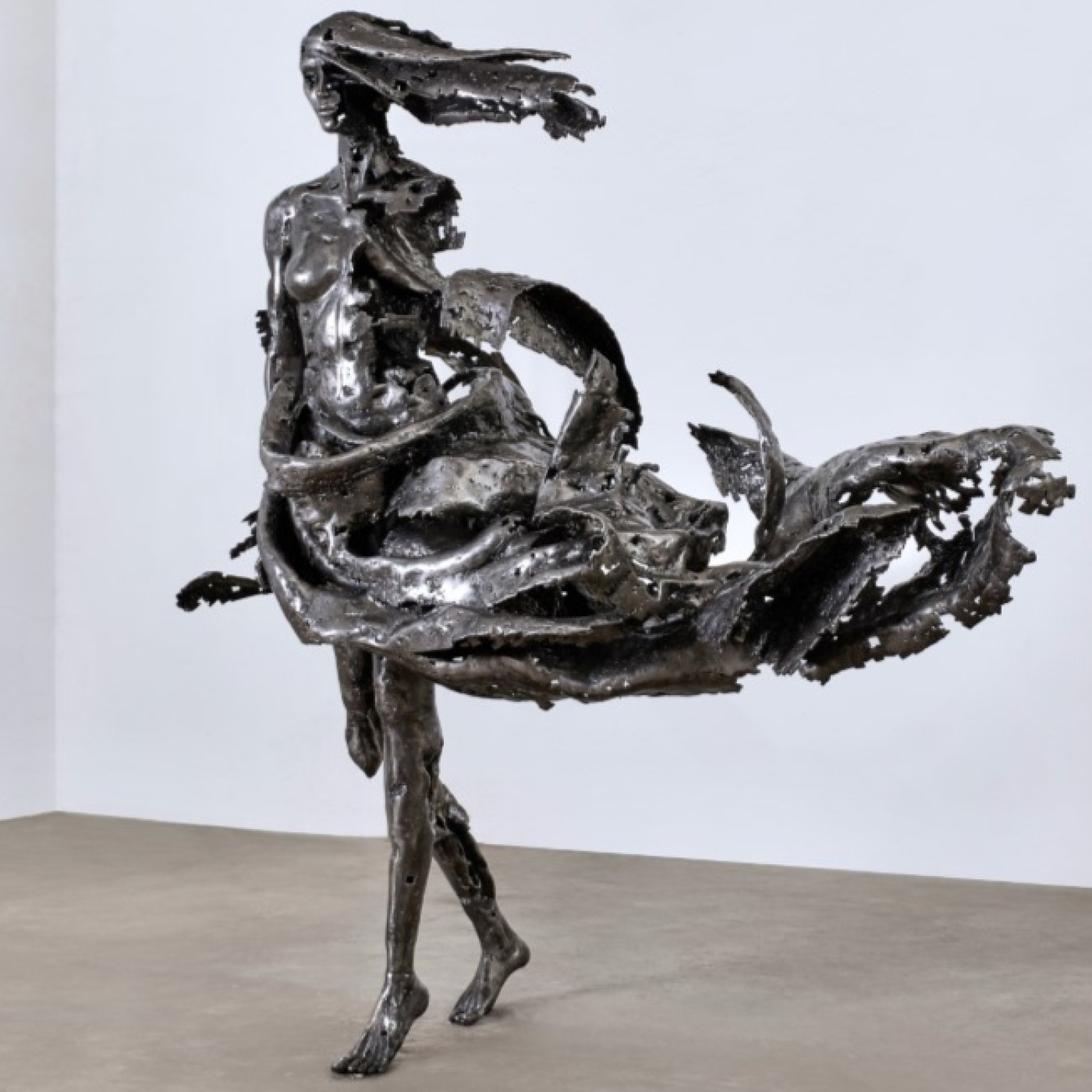 Entre el Arte y el Criterio