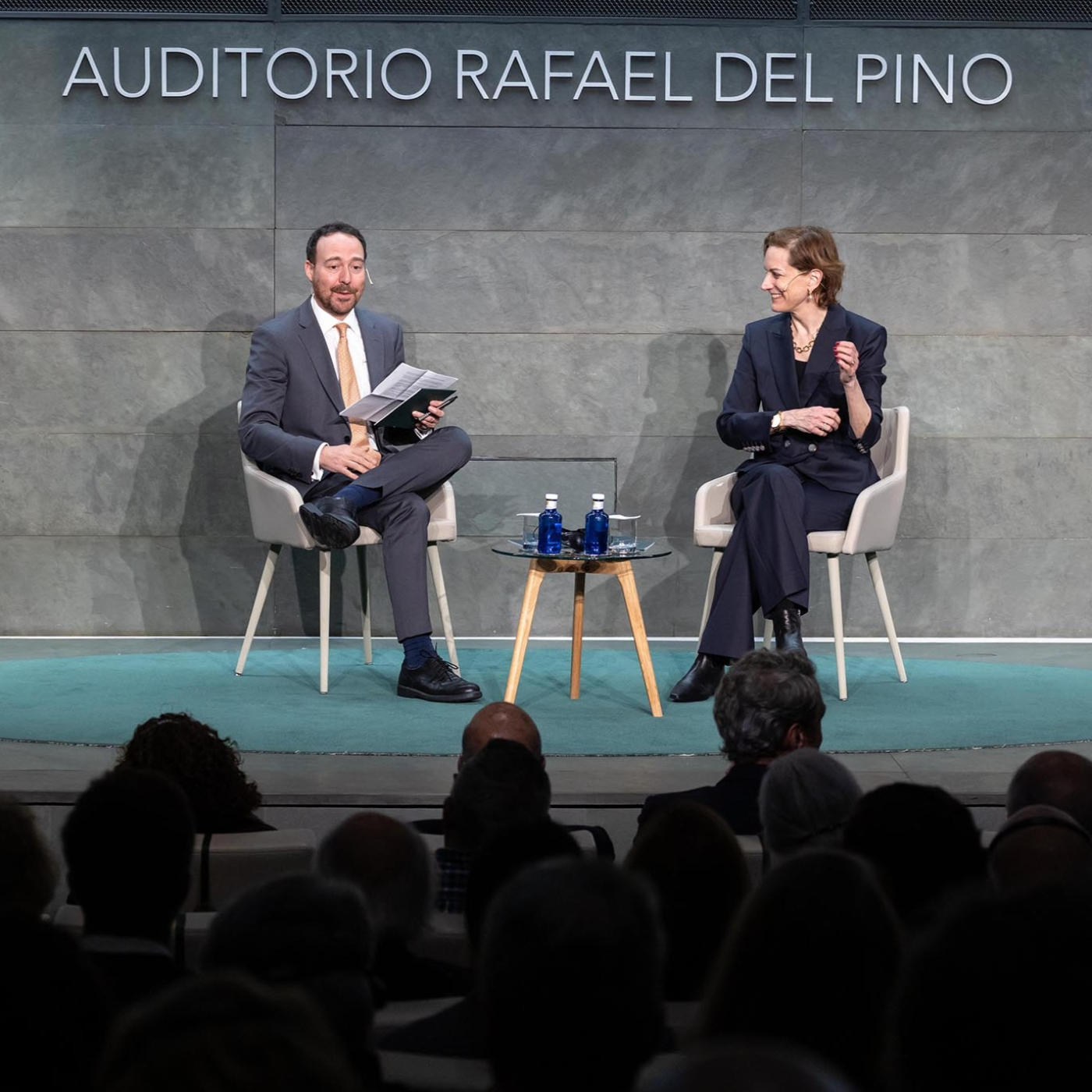 Diálogo entre Anne Applebaum y Federico Steinberg- Versión en español