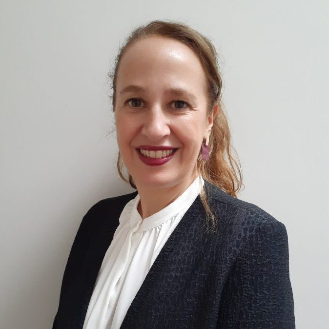 Mercedes Méndez Ribas (Directora Ejecutiva Fundación Cimientos) Tercer Tiempo @Sditomaso Mercedes Méndez Ribas (Directora Ejecutiva Fundación Cimientos) Tercer Tiempo @Sditomaso