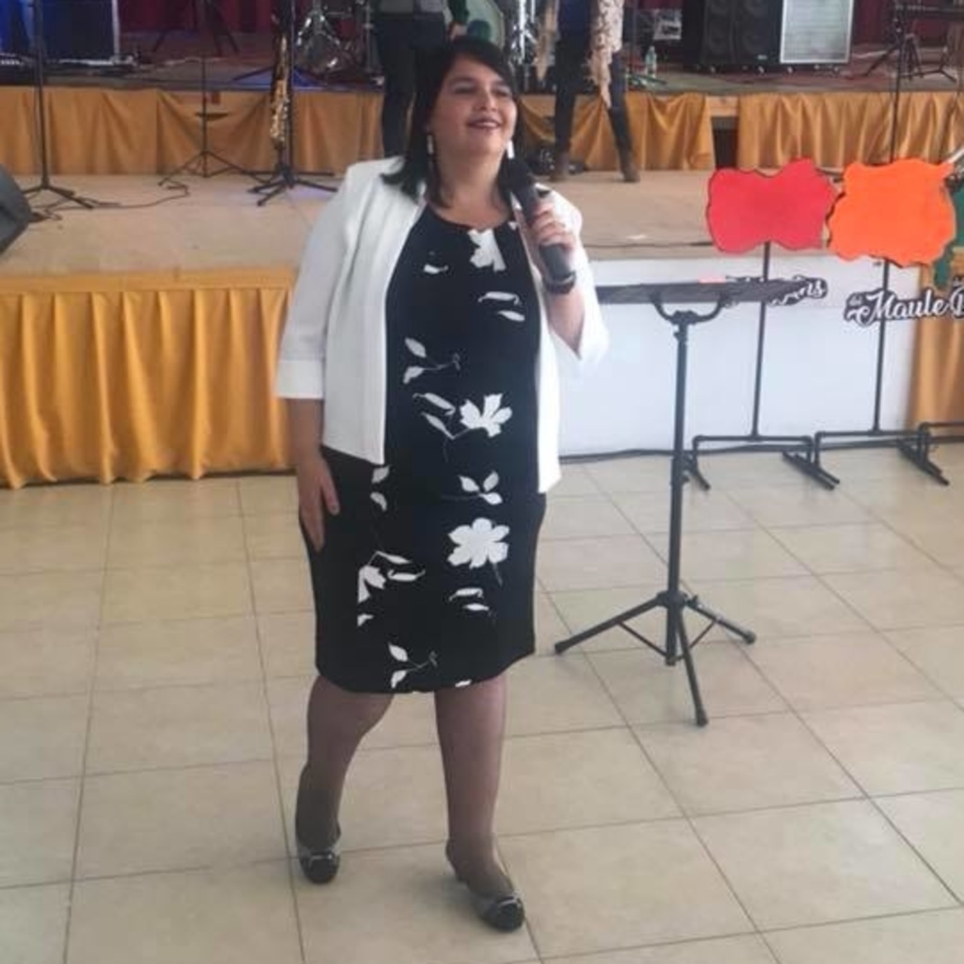 Alejandra Salinas, Predicaciones